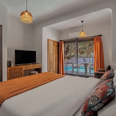 Centro Hotel 3*